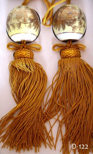 фучин из керамики с золотой росписью